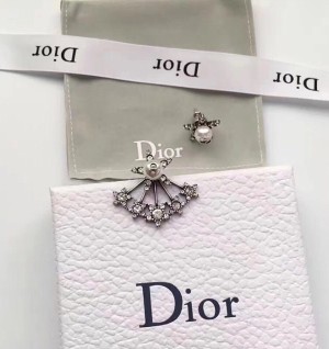 디올 dior 스타 펄 귀걸이