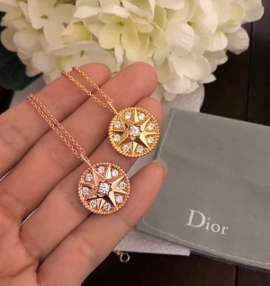 디올 dior 러브드방 목걸이 (2color)