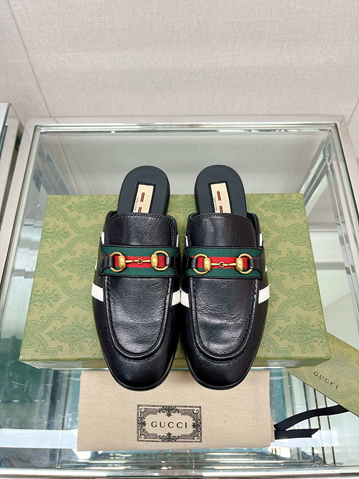 구찌 23ss gucci x adidas 블로퍼