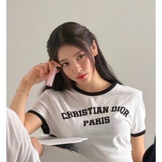디올 반팔
