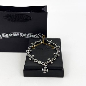 크롬하츠 CH 컷아웃 플러스 팔찌