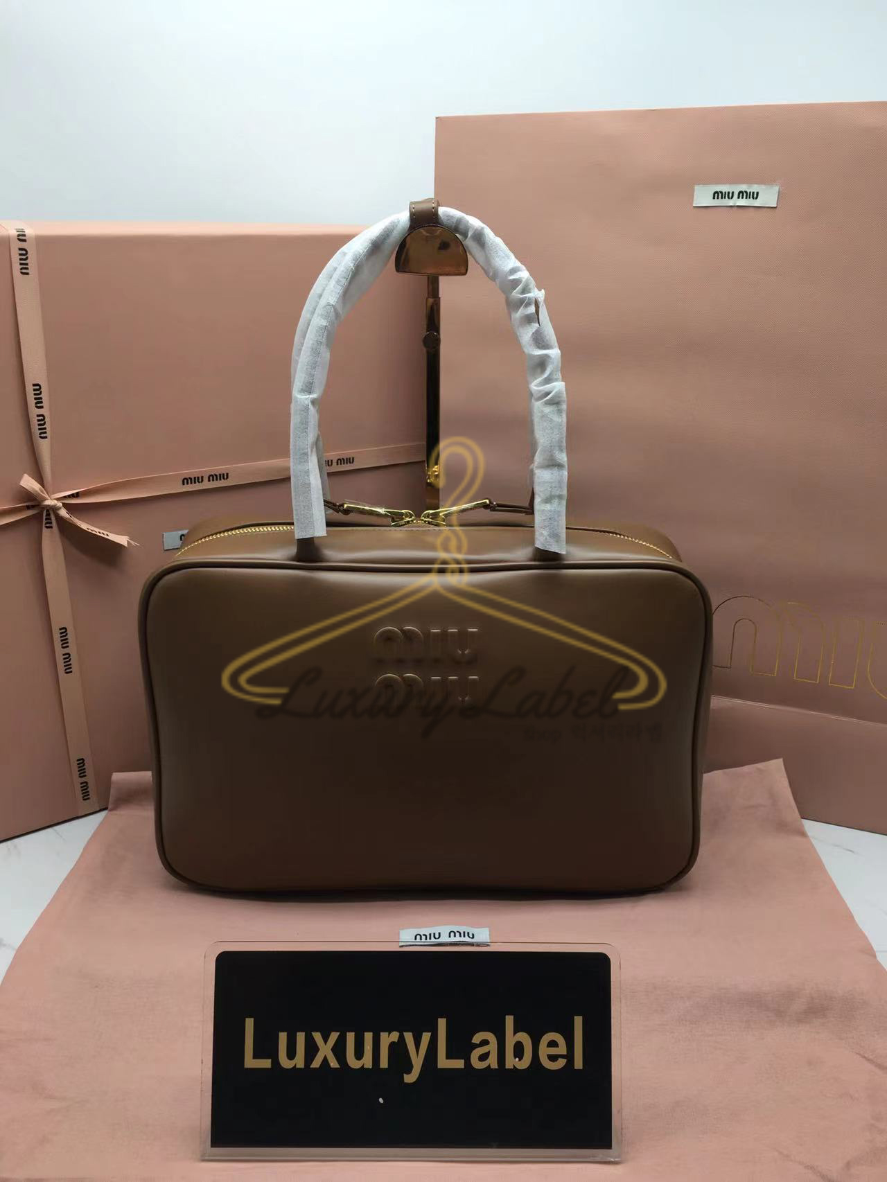 미우미우 가죽 보 백 5BB117 라지 (upgrade ver.)