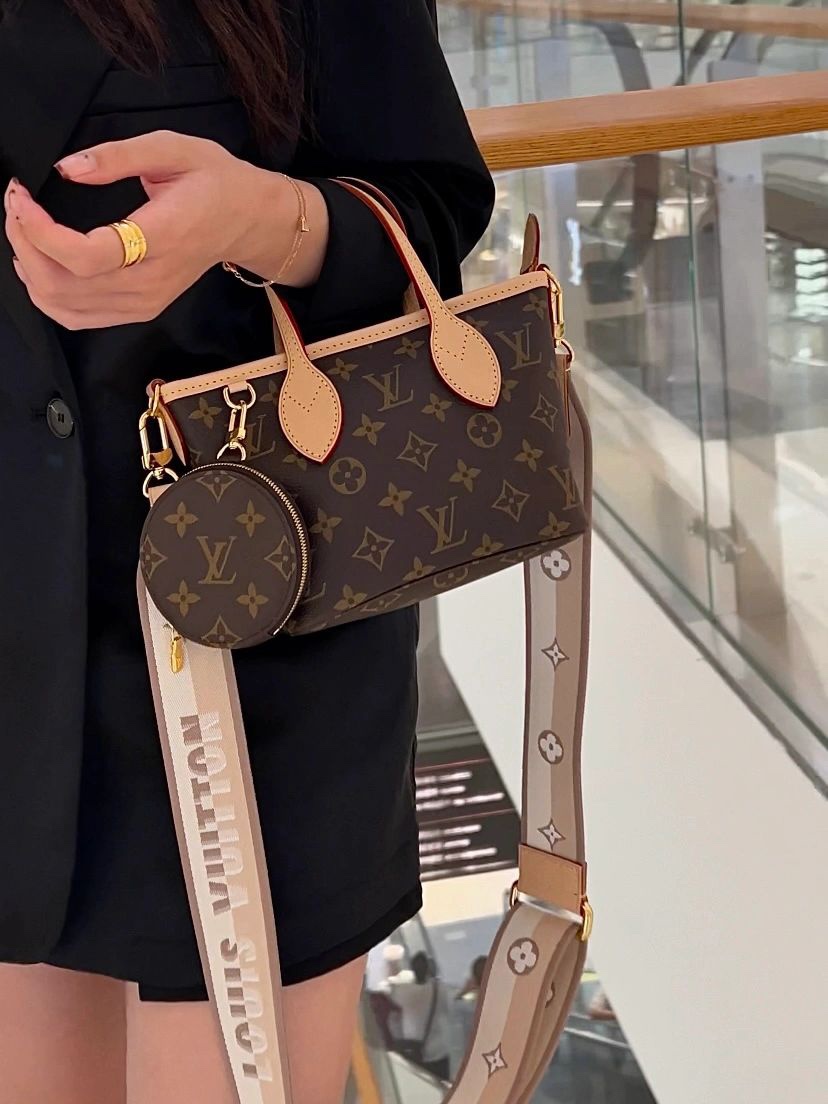 루이비통 네버풀 BB 스몰 토트백 m46786