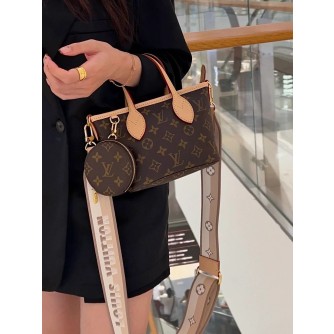 루이비통 네버풀 BB 스몰 토트백 m46786