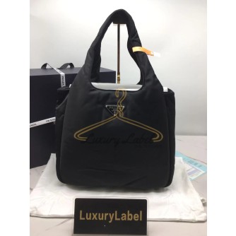 프라다 소프트 나파가죽 미디움 패딩백