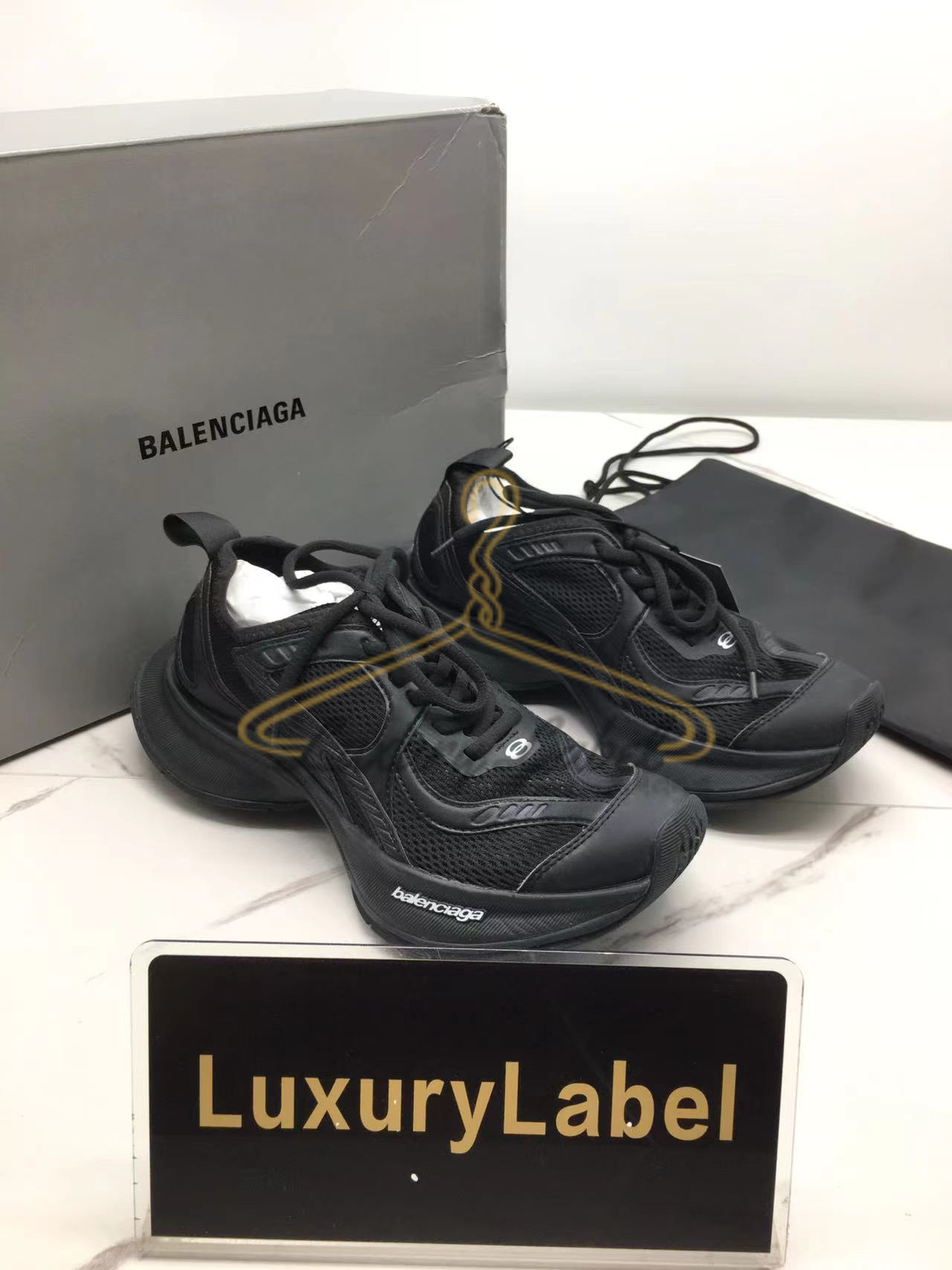 발렌시아가 서킷 스니커즈 (남녀공용)