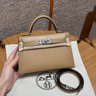 에르메스 미니 켈리백 2세대 올수공 (컬러 차이) (버클 은장)