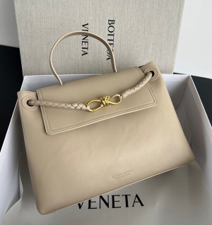 보테가베네타 미디엄 차오 차오 817231