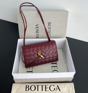 보테가베네타 안디아모 파우치 836940