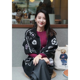 샤넬 모티브 머플러