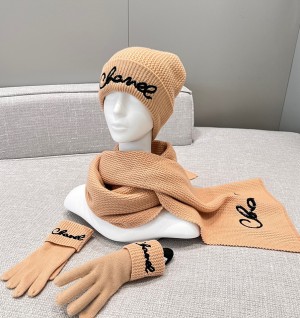 샤넬 캐시미어 블랙 스크립트 비니 / 장갑 / 머플러