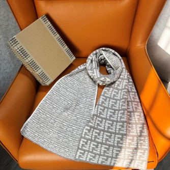 펜디 FF 로고 니트 머플러