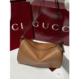 구찌 하프 홀스빗 레더 미디엄 숄더백 860787