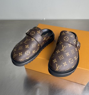 루이비통 코지 플랫 컴포트 클로그 (남녀공용)